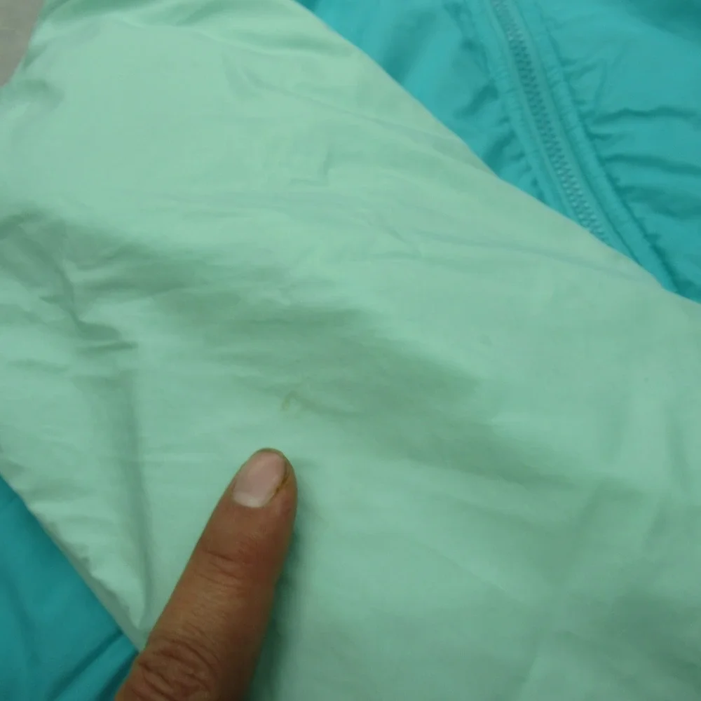 The North Face Jacket Girls XL Aqua‎ Hooded Insulated Reversible Perseus Puffer